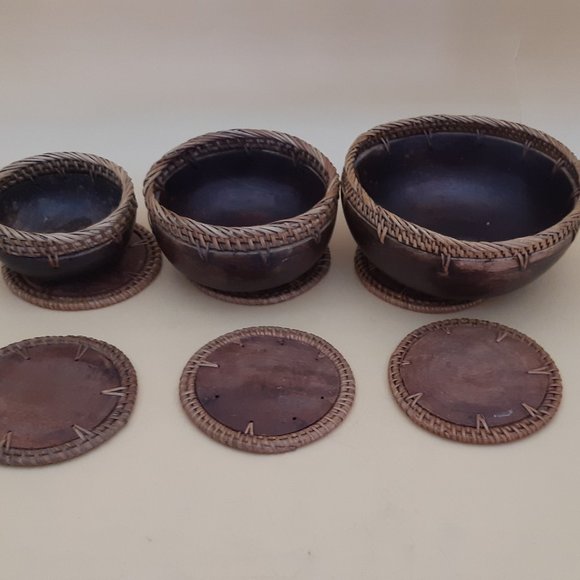 3 wood and Rattan Bowls Plus Coasters - Picture 1 of 11